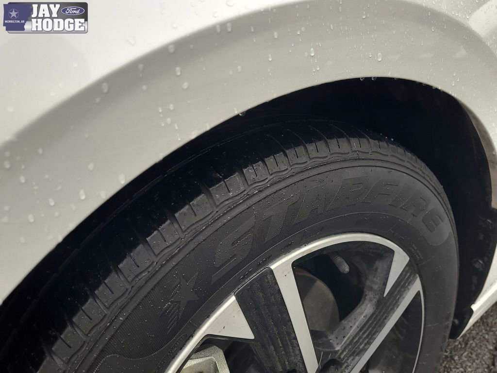 Used 2024 Nissan Sentra SV image 9