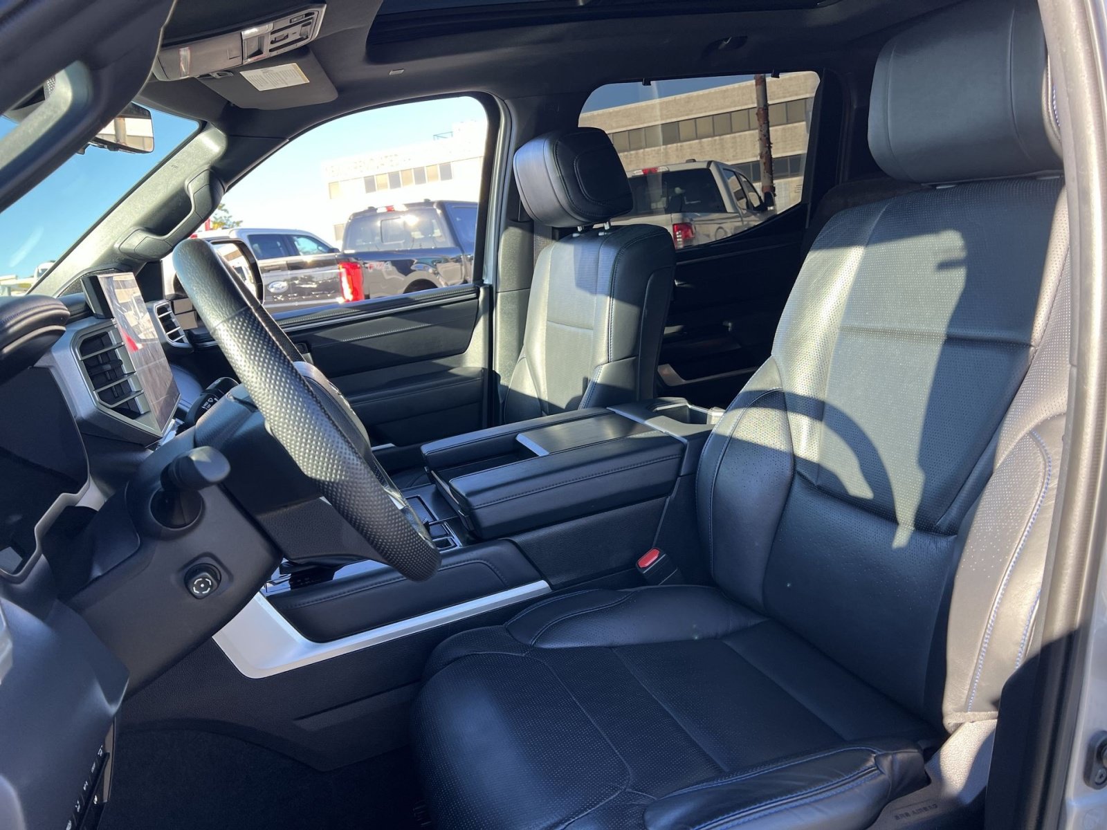 Used 2024 Toyota Tundra Platinum AWD/4WD image 13