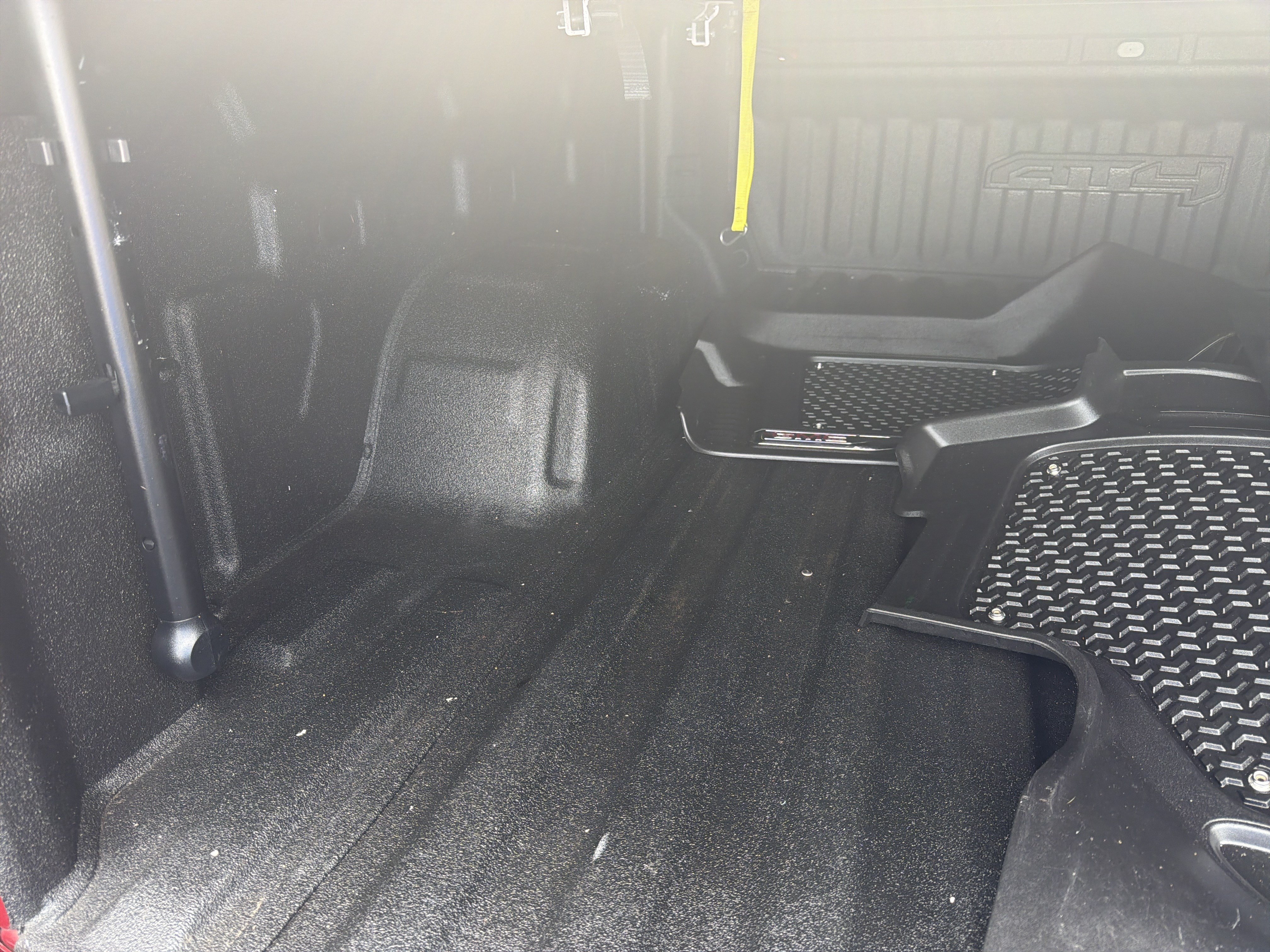 Used 2022 GMC Sierra 1500 AT4 AWD/4WD image 17