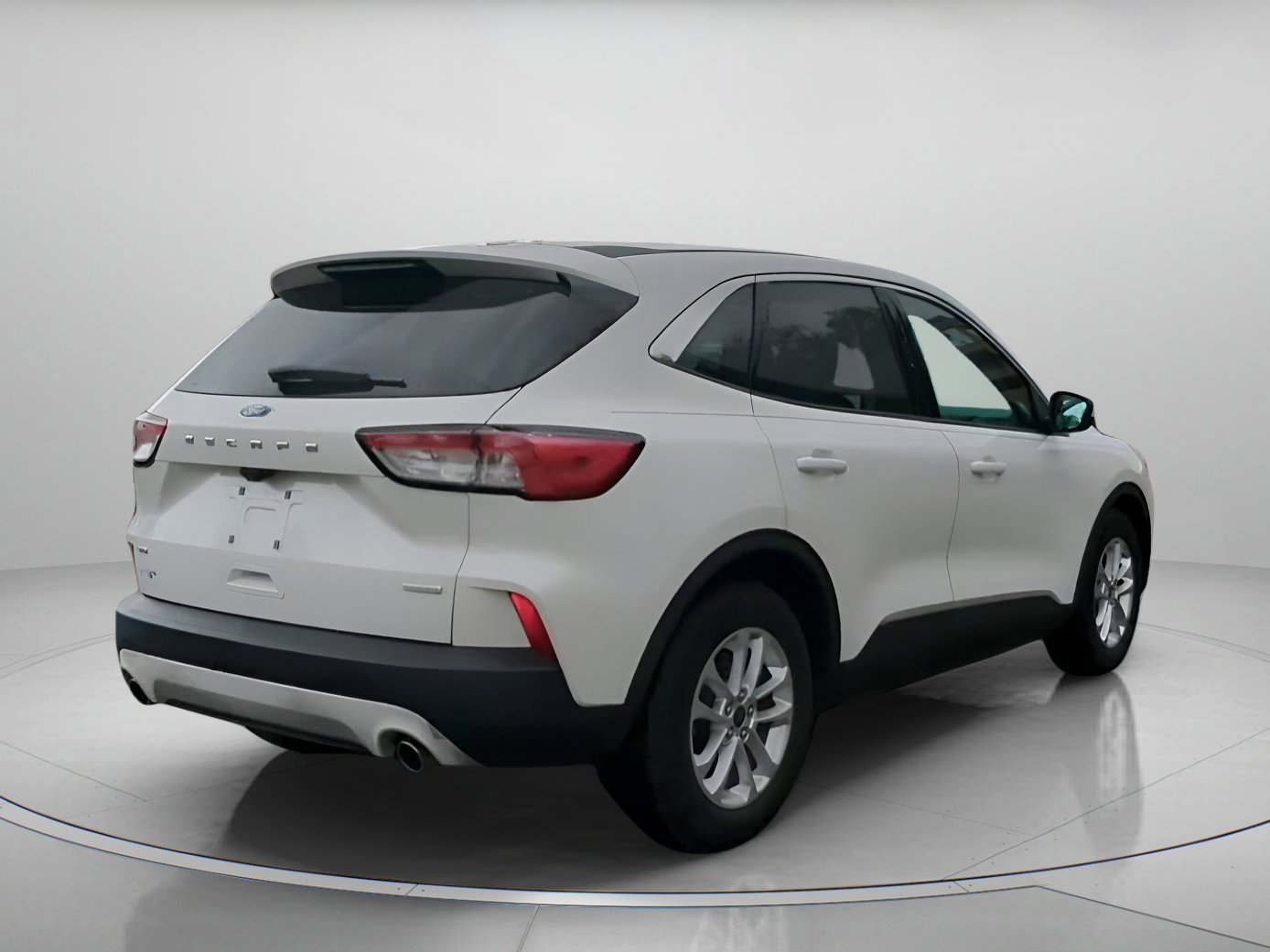 Certified 2020 Ford Escape SE image 19