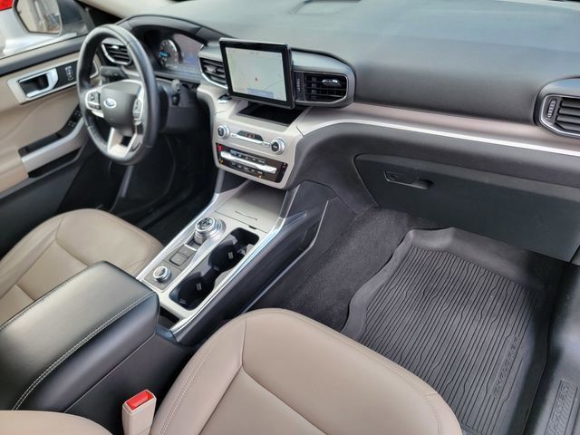 Certified 2023 Ford Explorer XLT w/ Equipment Group 202A image 25