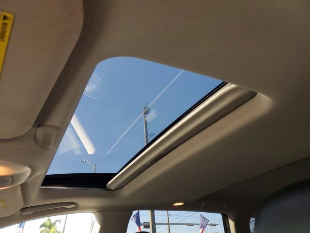 Used 2019 INFINITI QX60 Luxe w/ Essential Package image 17