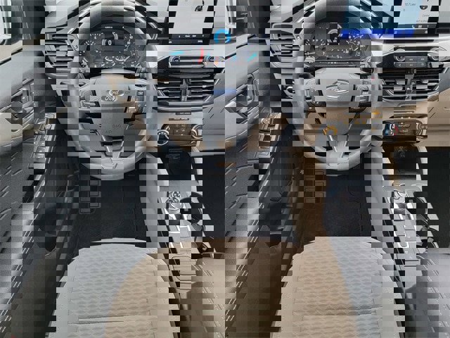 Certified 2022 Ford Escape SE image 31