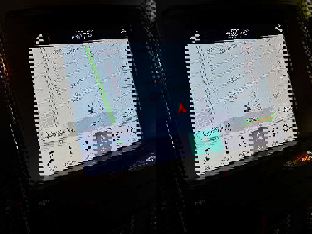 Certified 2019 Ford Explorer XLT w/ Equipment Group 202A image 28