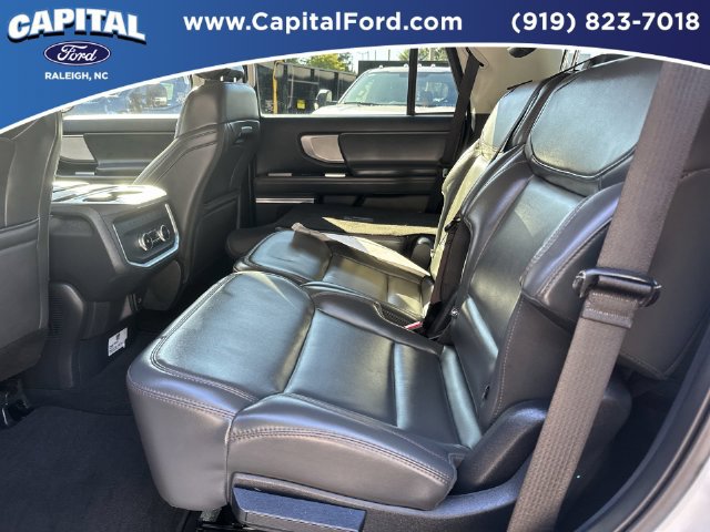 Certified 2025 Ford Expedition Active AWD/4WD image 18