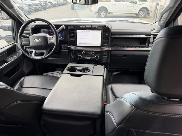 Certified 2023 Ford F350 Lariat w/ Tremor Off-Road Package AWD/4WD image 20