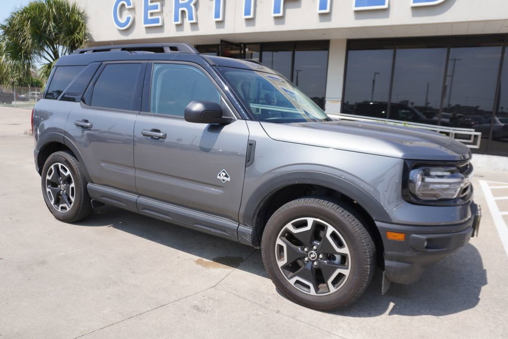 Certified 2024 Ford Bronco Sport Outer Banks AWD/4WD image 1