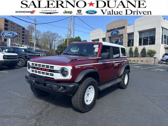 Certified 2025 Ford Bronco Heritage Edition AWD/4WD image 1
