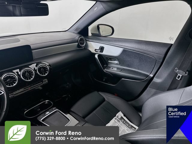 Used 2025 Mercedes-Benz CLA 250 4MATIC image 26