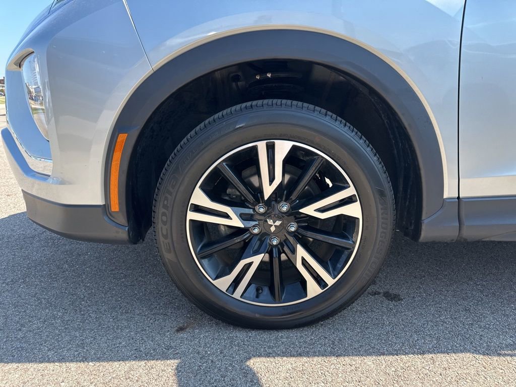 Used 2024 Mitsubishi Eclipse Cross SE image 15