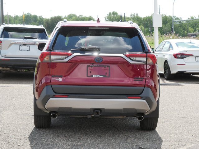 Used 2022 Toyota RAV4 Limited AWD/4WD image 3