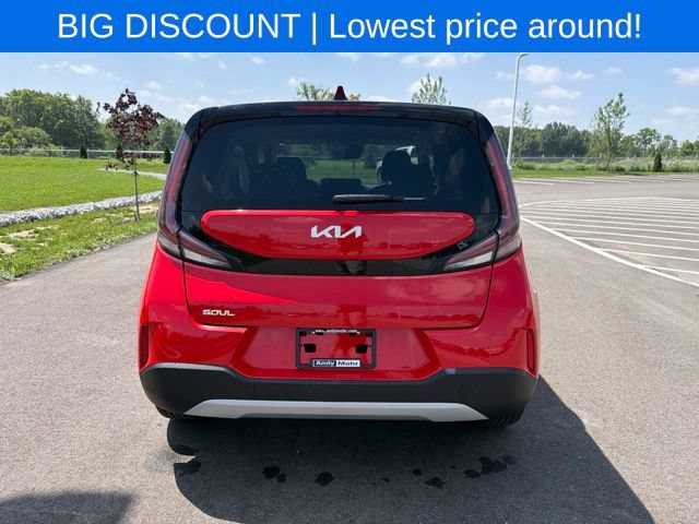 Used 2024 Kia Soul LX w/ Option Group 015 FWD image 10