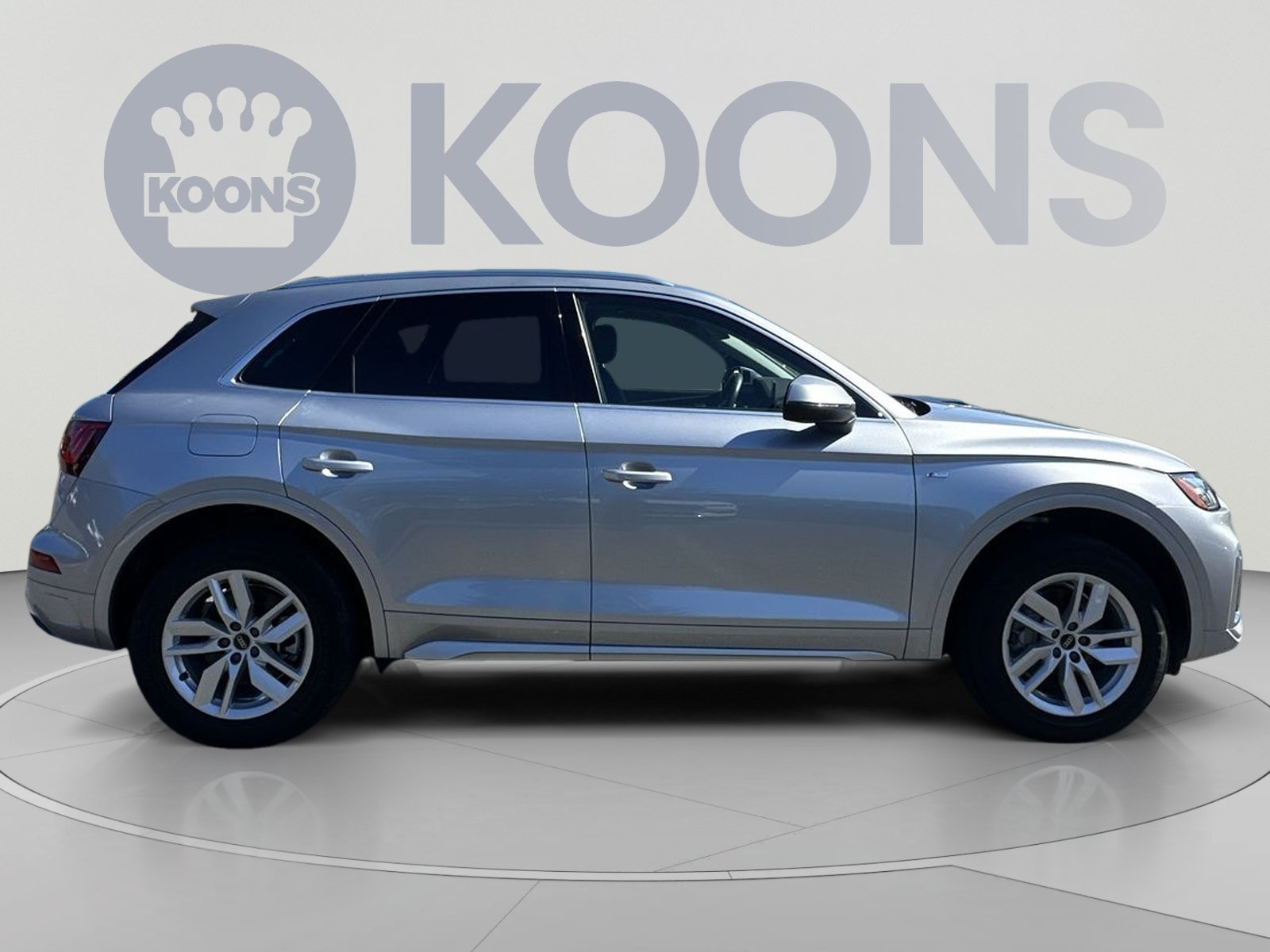Used 2023 Audi Q5 2.0T Premium w/ Convenience Package AWD/4WD image 12