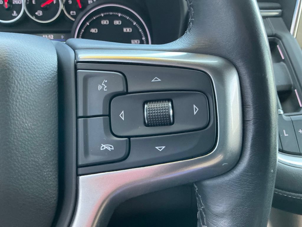 Used 2021 Chevrolet Suburban LT w/ LT Signature Package RWD image 30