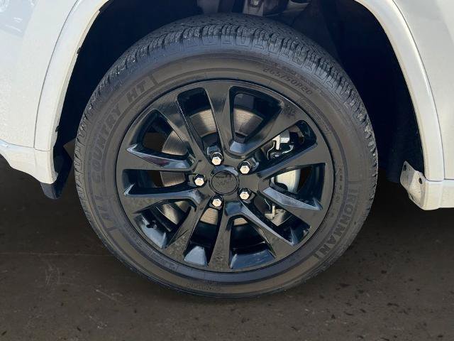 Used 2022 Jeep Grand Cherokee Laredo X AWD/4WD image 25