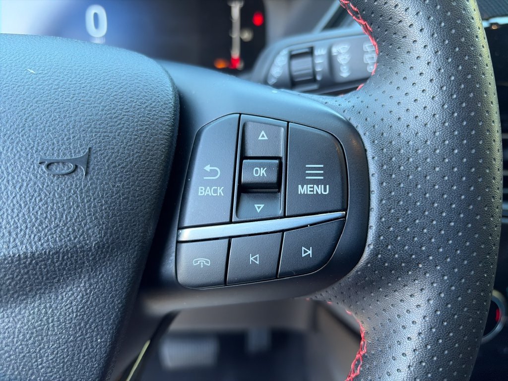 Certified 2025 Ford Escape ST-Line FWD image 13