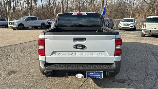 Certified 2025 Ford Maverick XLT w/ XLT Luxury Package image 30