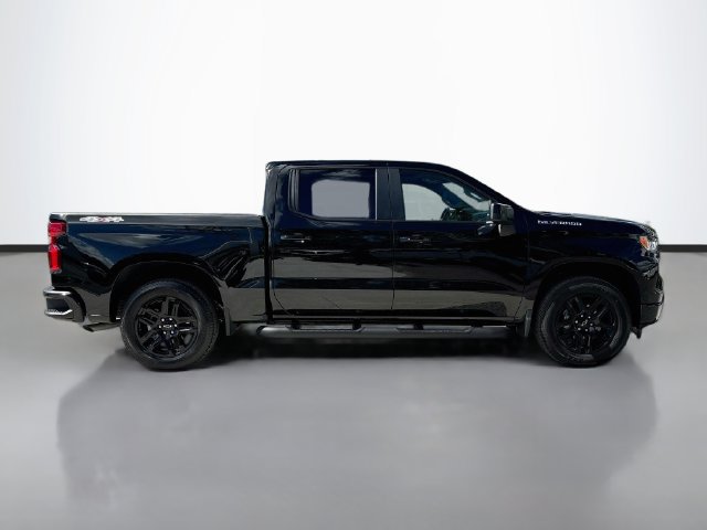 Used 2025 Chevrolet Silverado 1500 RST AWD/4WD image 8