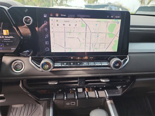 Used 2024 Chevrolet Colorado LT w/ LT Convenience Package image 17