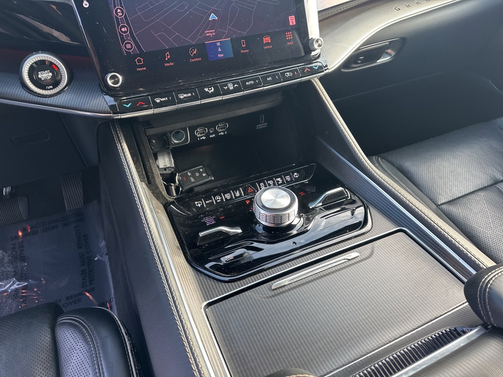 Used 2024 Jeep Grand Wagoneer Series II w/ Quick Order Packagew 28T image 25