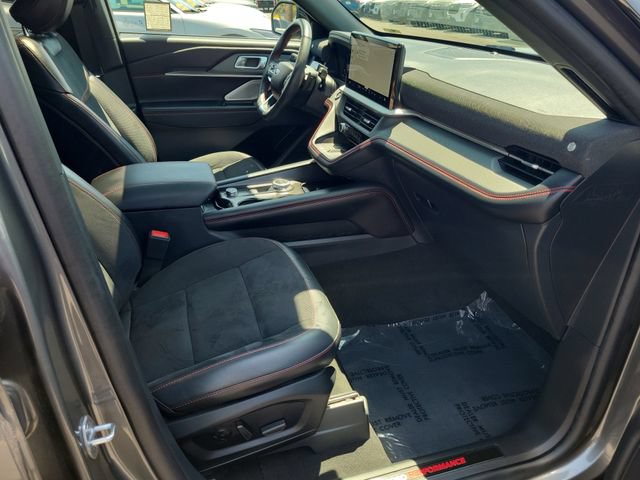 Certified 2025 Ford Explorer ST AWD/4WD image 16