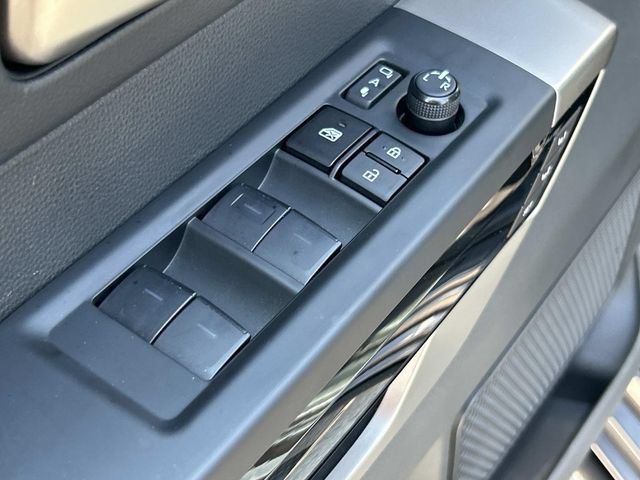 Used 2024 Toyota Tundra Limited AWD/4WD image 29