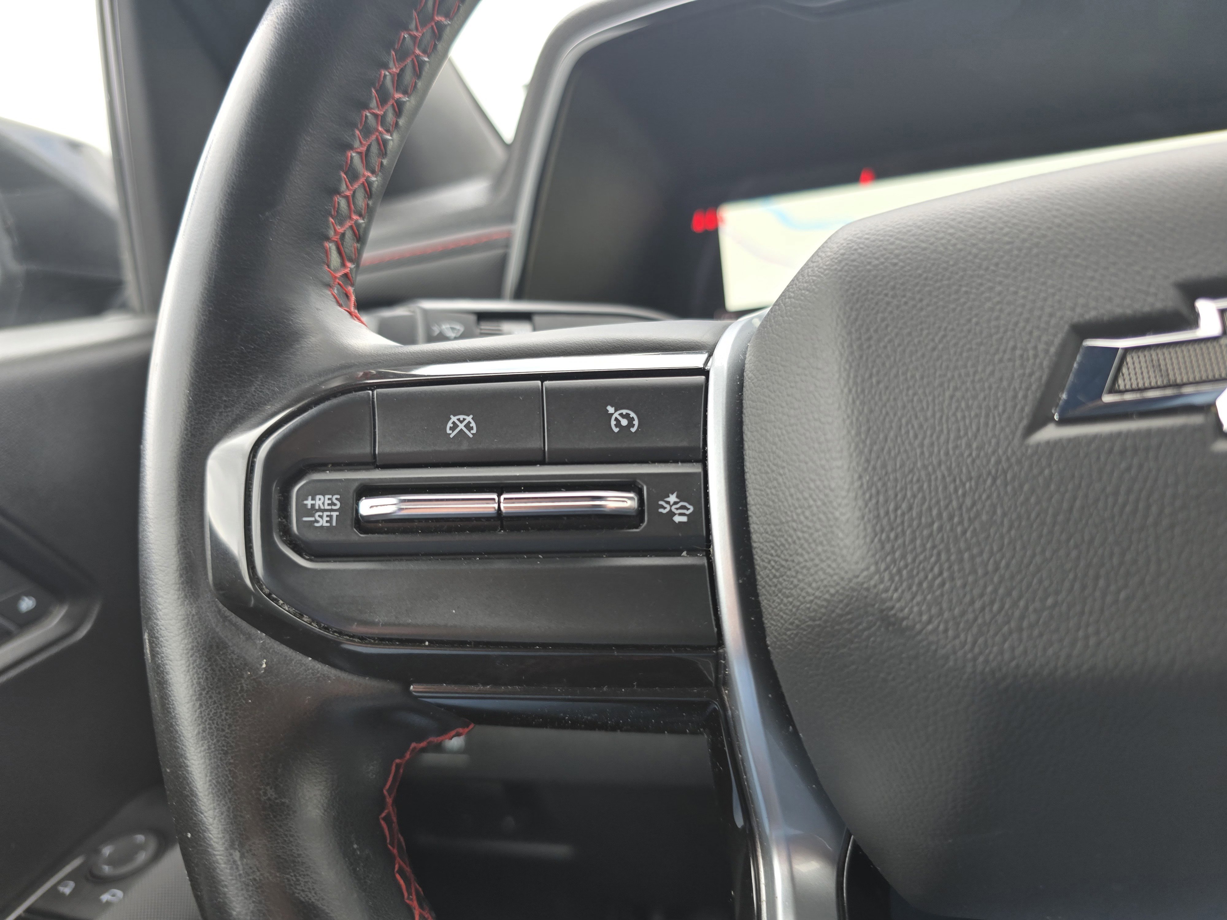 Used 2024 Chevrolet Colorado Z71 w/ Z71 Convenience Package 2 image 20