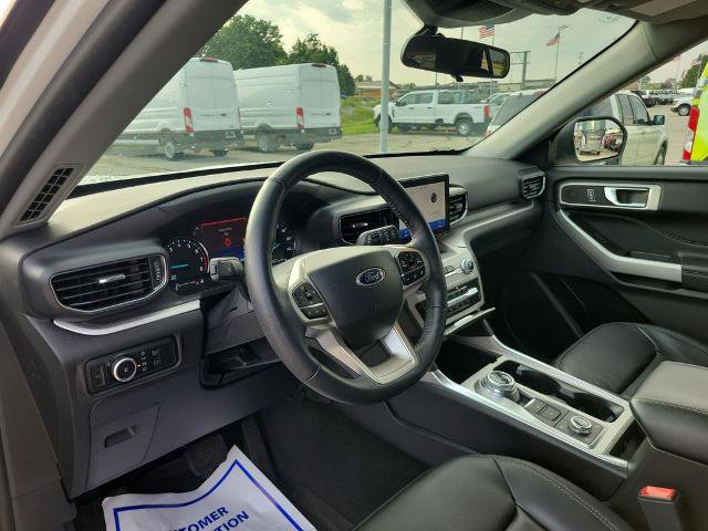 Certified 2024 Ford Explorer XLT w/ Equipment Group 202A AWD/4WD image 17
