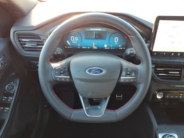 Certified 2024 Ford Escape ST-Line Elite AWD/4WD image 14