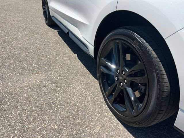 Certified 2024 Ford Edge ST w/ Equipment Group 401A AWD/4WD image 27