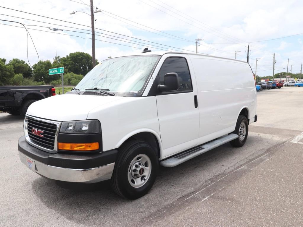 Used 2024 GMC Savana 2500 w/ Driver Convenience Package RWD image 5