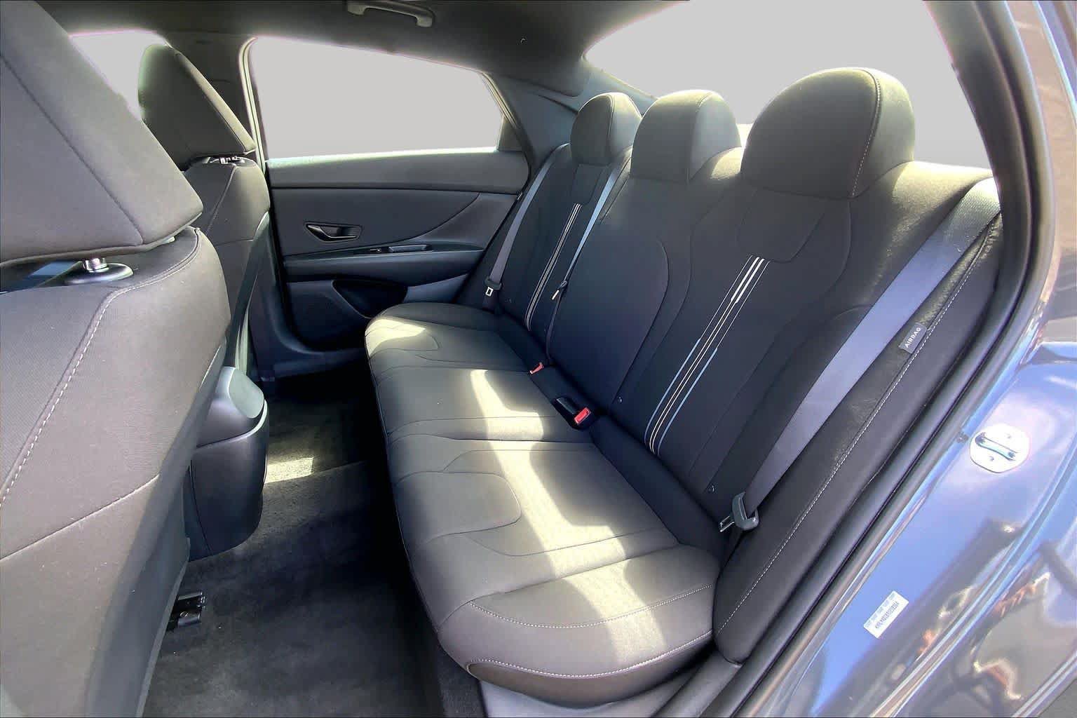 Used 2026 Hyundai Elantra Sport FWD image 19