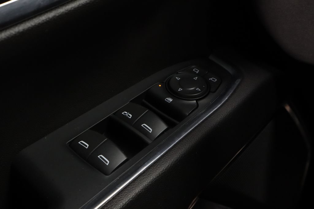Used 2023 GMC Sierra 1500 Elevation AWD/4WD image 25