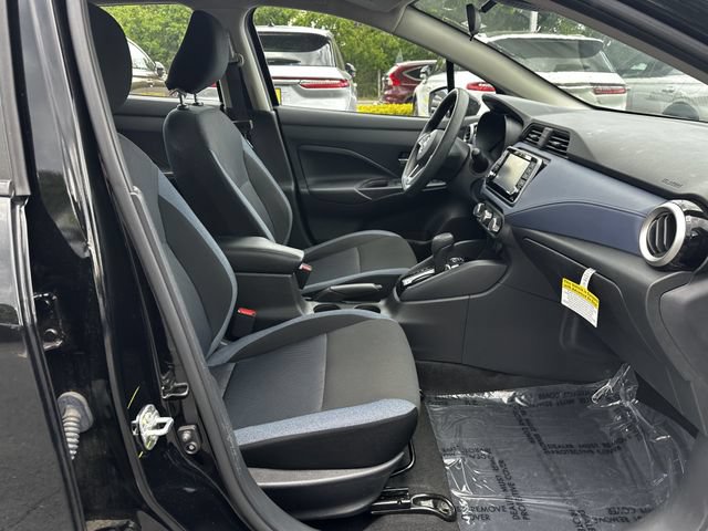 Used 2024 Nissan Versa SV w/ Trunk Package FWD image 31