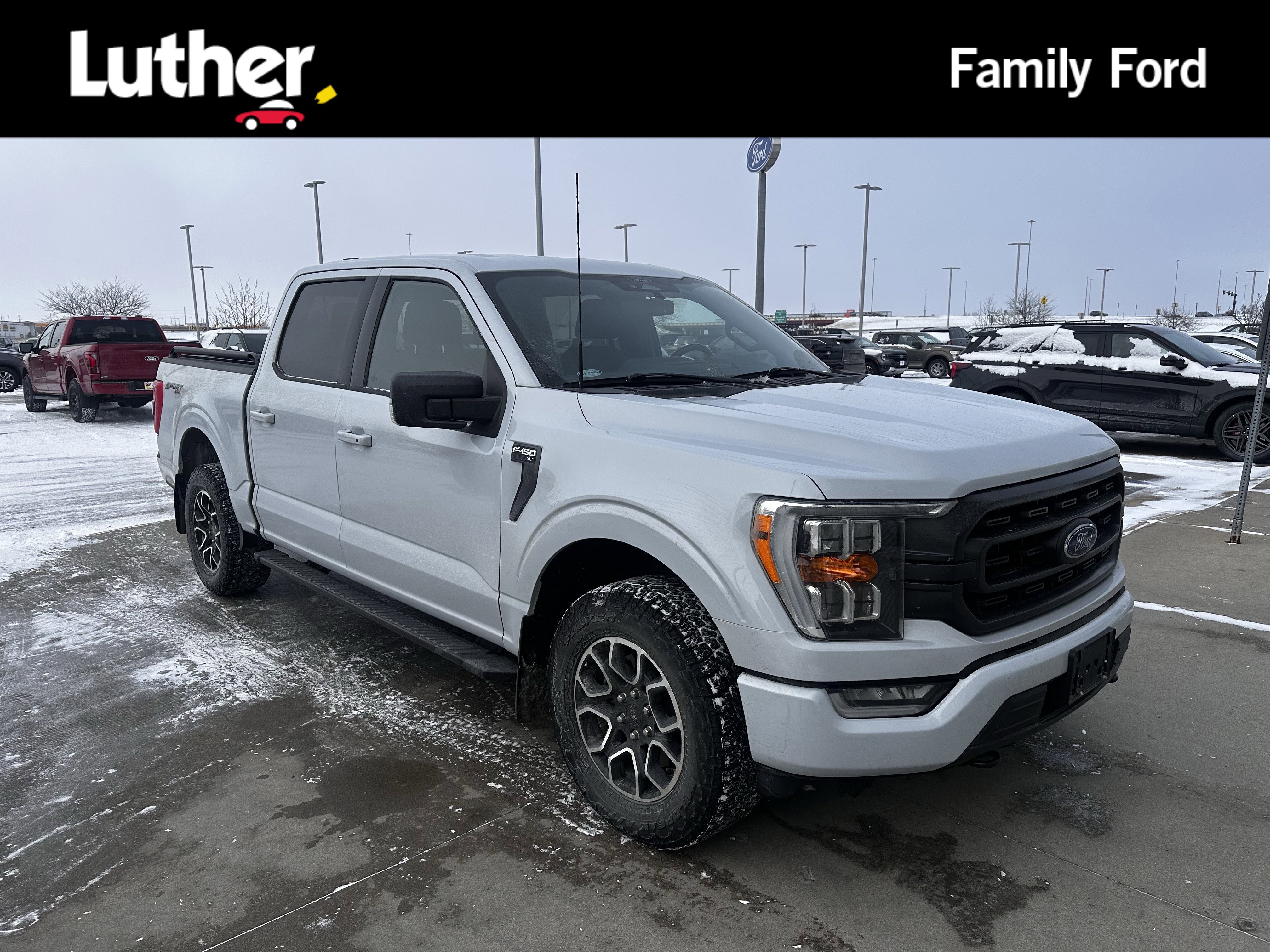 Certified 2022 Ford F150 XLT w/ Equipment Group 302A High image 4