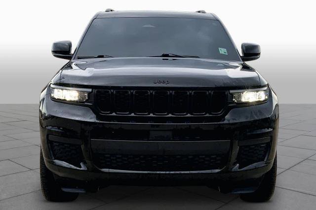 Used 2025 Jeep Grand Cherokee L Altitude AWD/4WD image 4