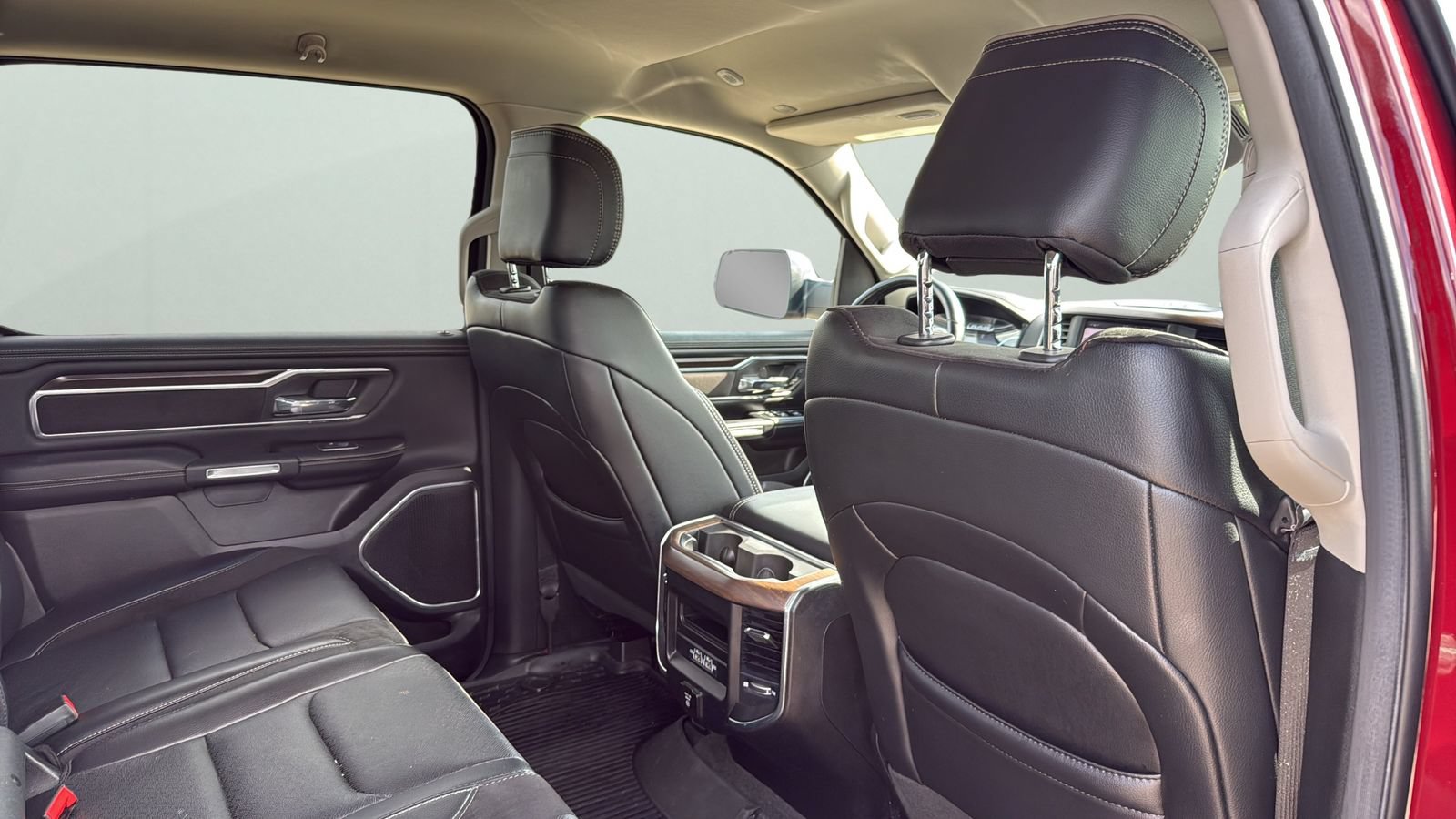 Used 2022 RAM 1500 Laramie RWD image 29