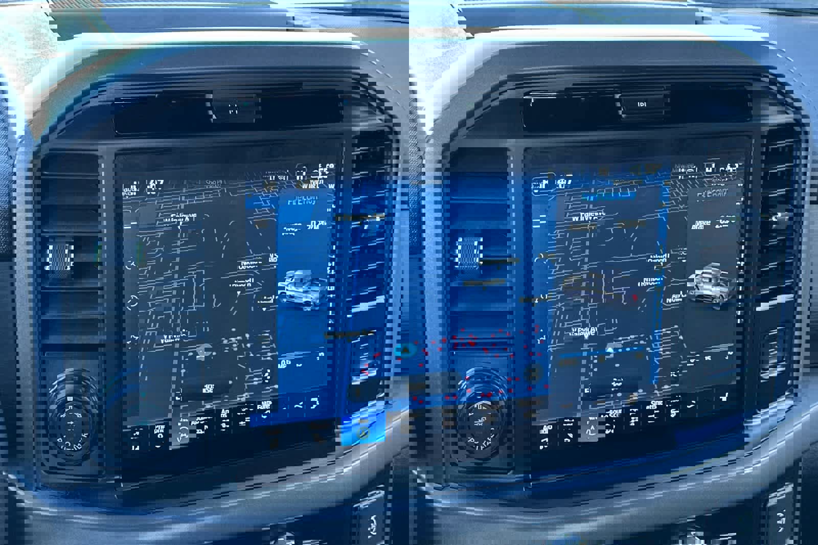 Certified 2025 Ford F150 XLT w/ Equipment Group 302A MID image 18