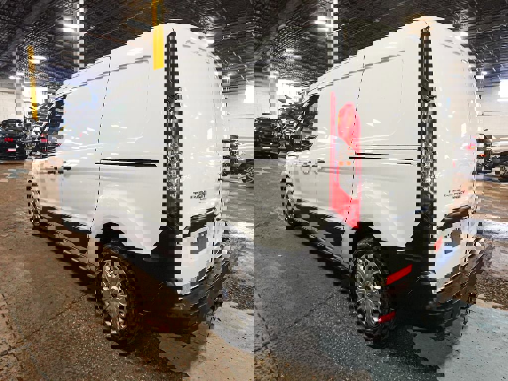Certified 2022 Ford Transit Connect XL FWD image 2