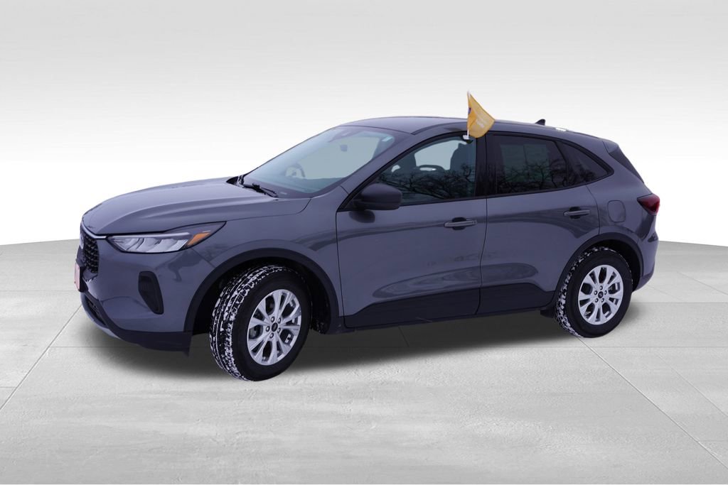 Certified 2025 Ford Escape Active image 10