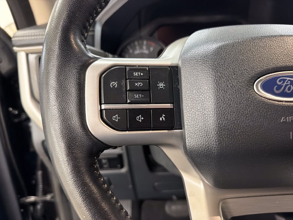 Certified 2024 Ford Expedition XLT RWD image 21