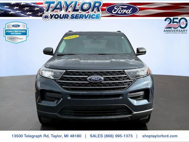 Certified 2024 Ford Explorer XLT AWD/4WD image 2