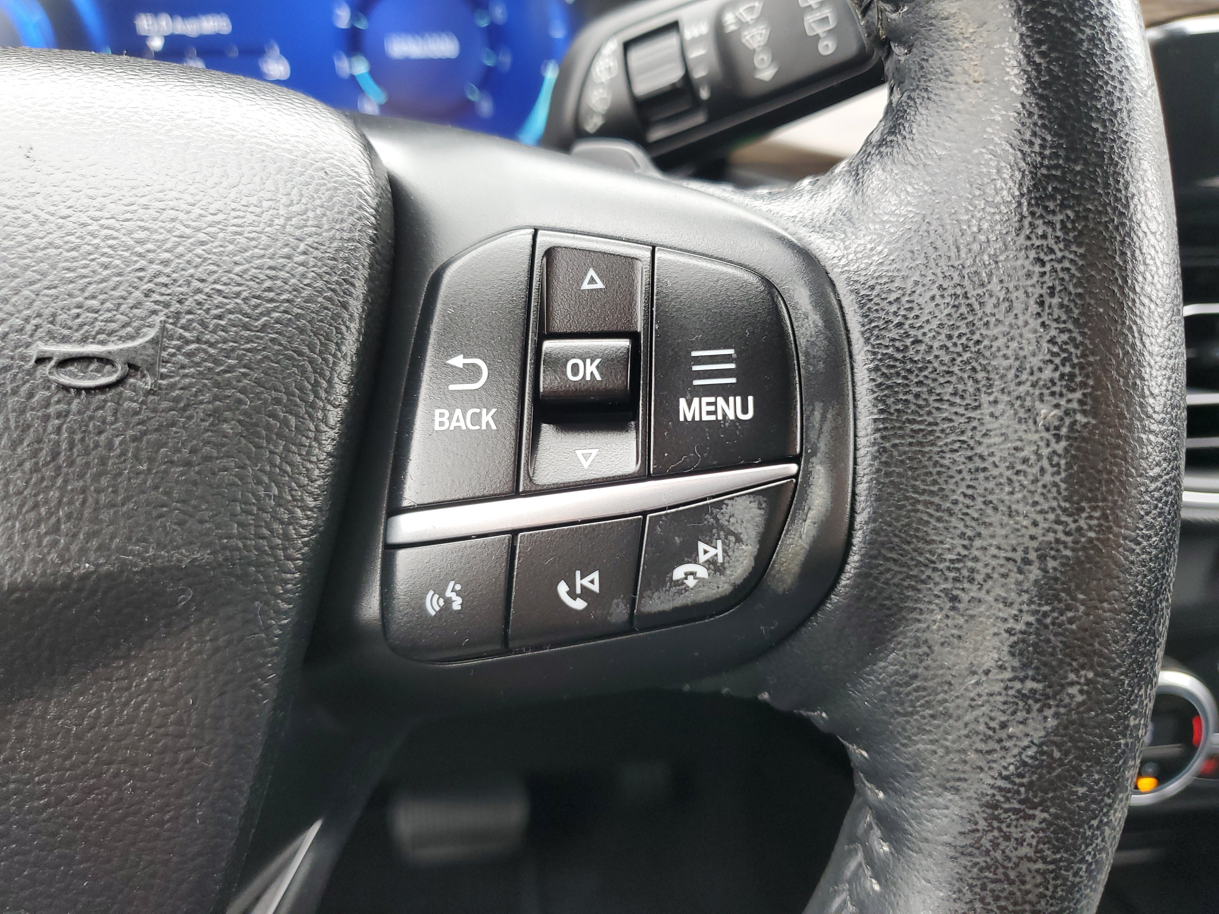 Certified 2020 Ford Escape Titanium AWD/4WD image 25