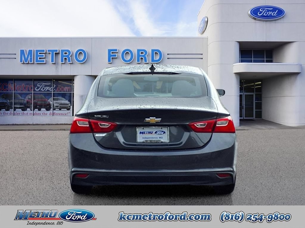 Used 2017 Chevrolet Malibu LS FWD image 4