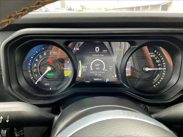 Used 2024 Jeep Wrangler Unlimited Sahara AWD/4WD image 15