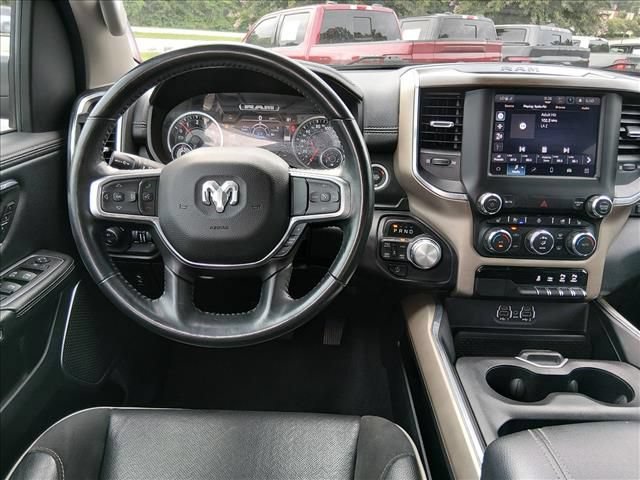 Used 2022 RAM 1500 Laramie AWD/4WD image 11