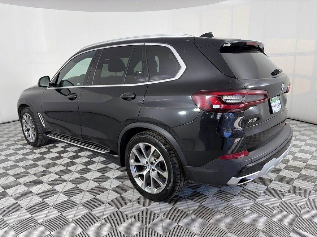 Used 2023 BMW X5 xDrive40i image 3