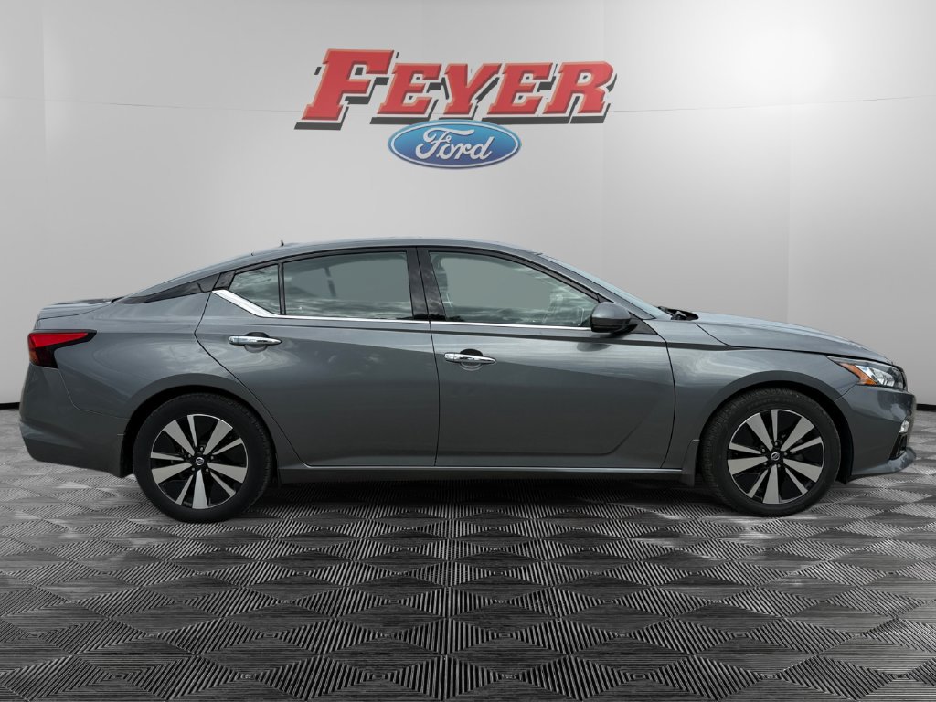 Used 2021 Nissan Altima 2.5 SL FWD image 6