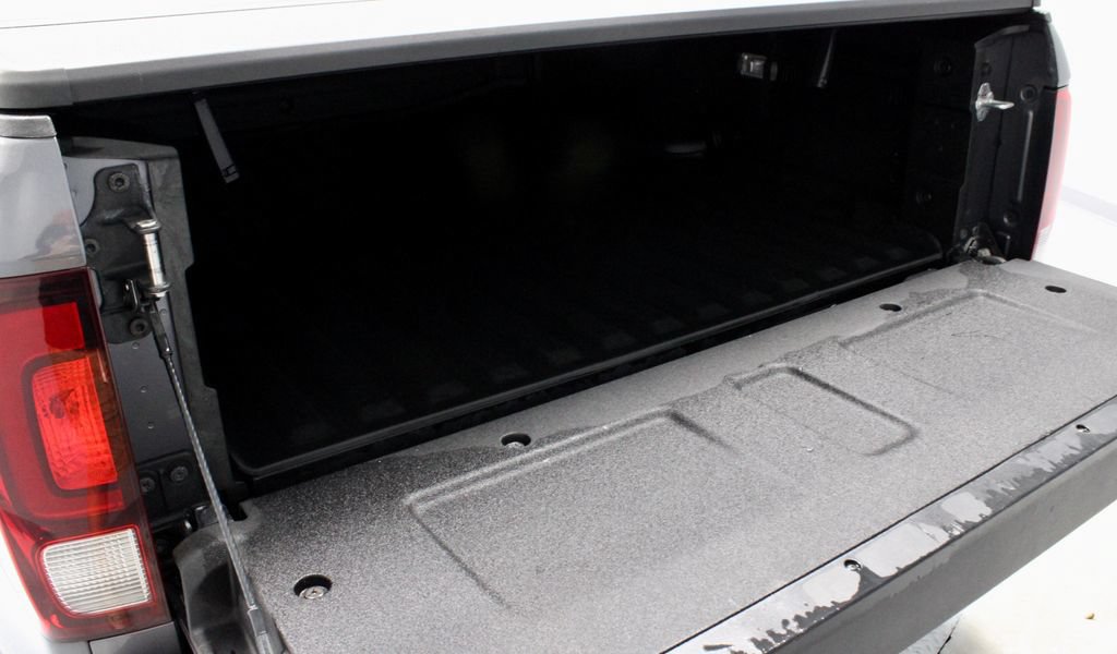 Used 2023 Honda Ridgeline RTL-E image 13