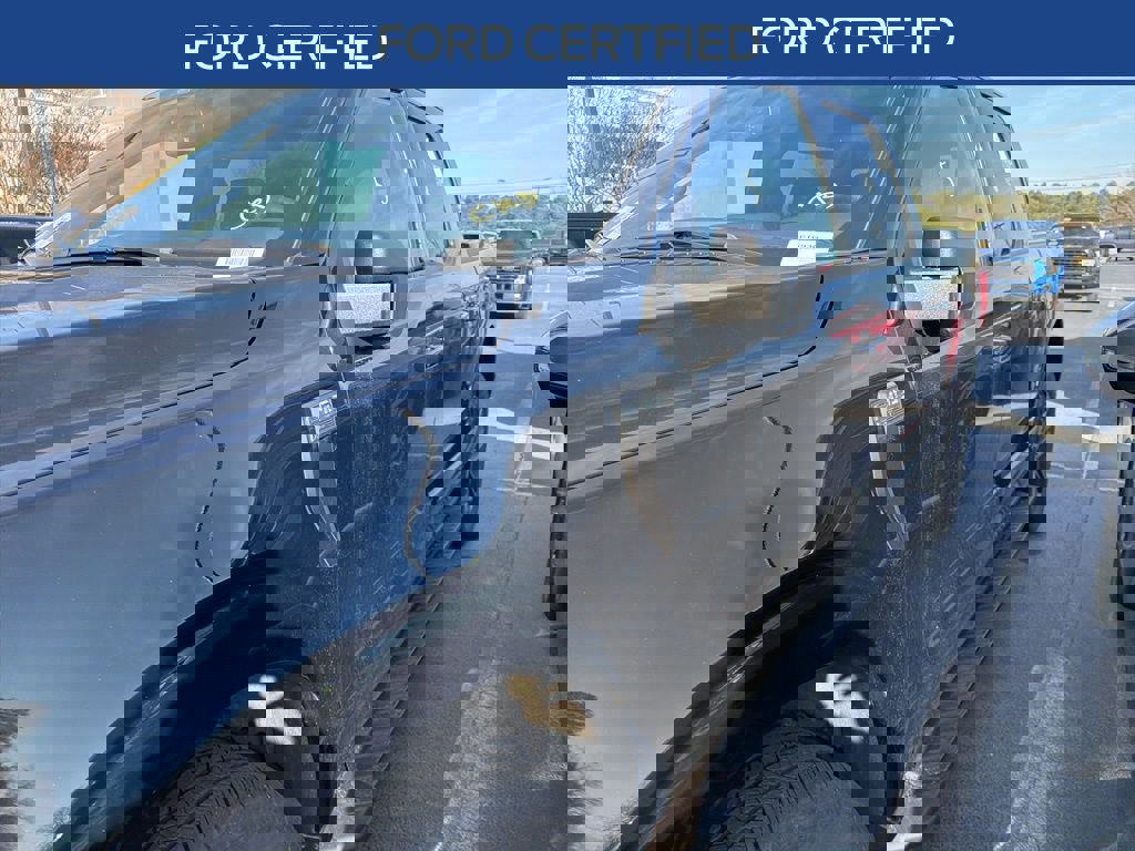 Certified 2023 Ford F150 XLT w/ Equipment Group 302A High image 6